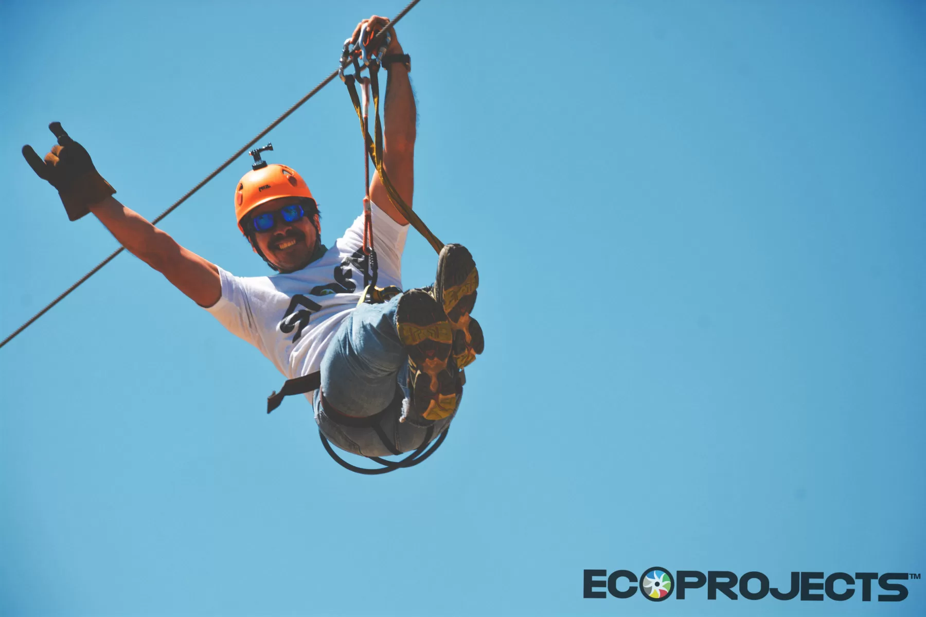 Ecoproparks. Tirolesa Zip Line 25.