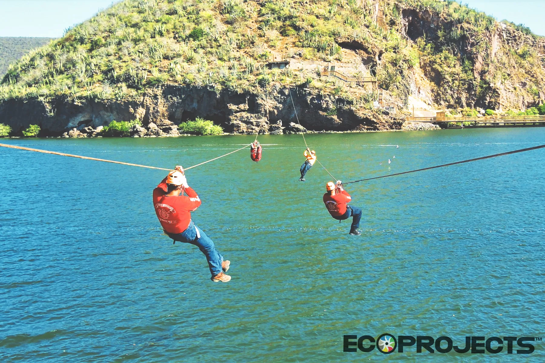 Ecoproparks. Tirolesa Zip Line 30.